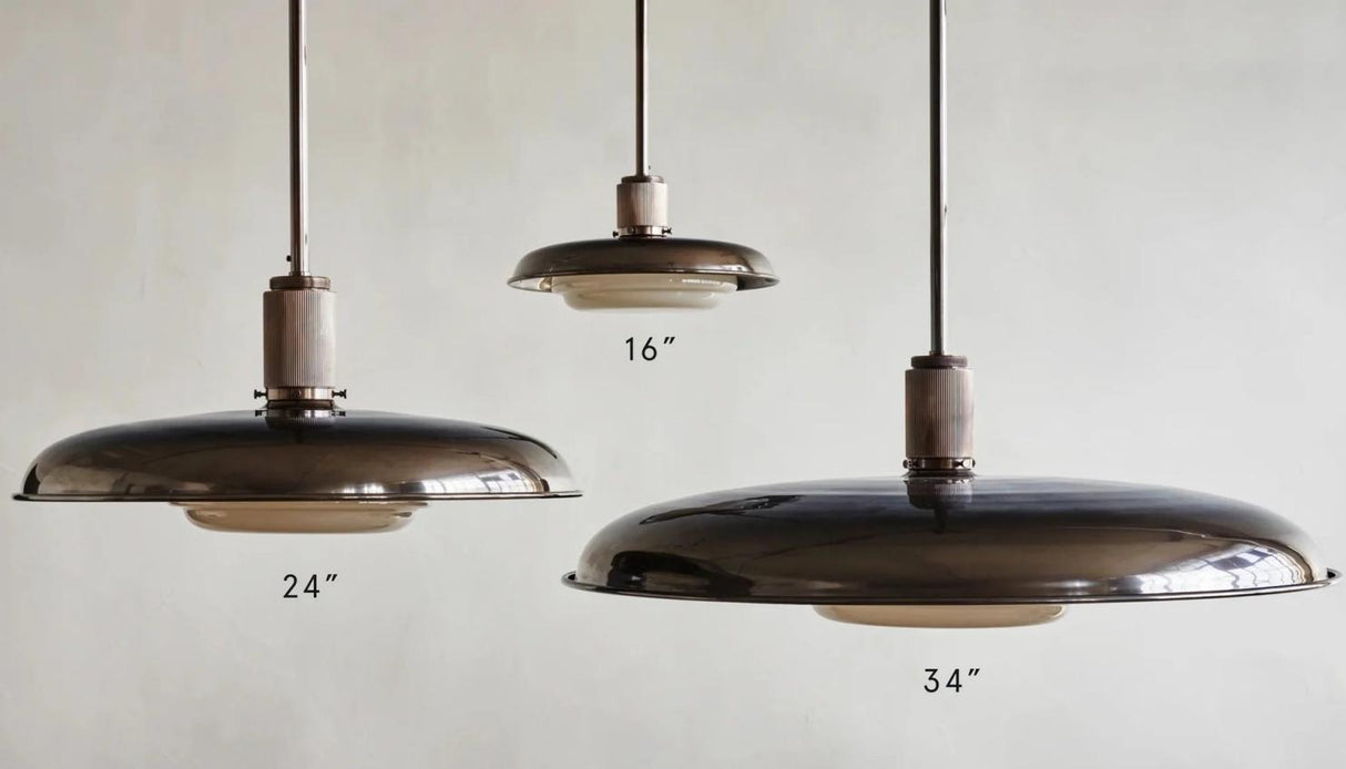 ROMAN AND WILLIAMS GUILD OSCAR PENDANT LIGHT