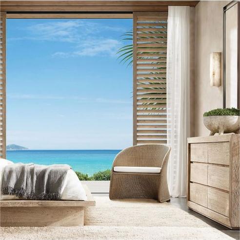 Alabaster Comiss Sconce