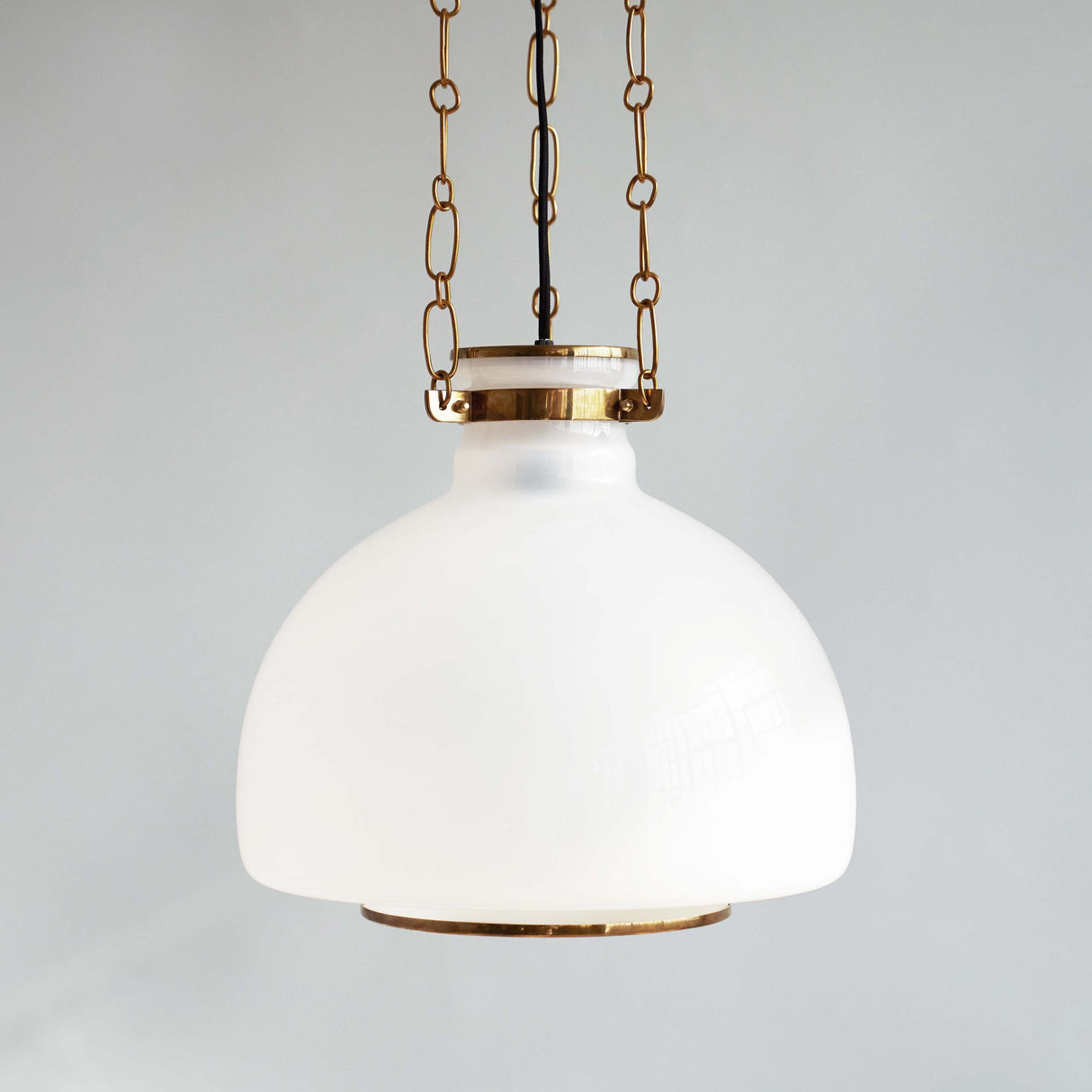 Roman And Williams Solna Pendant