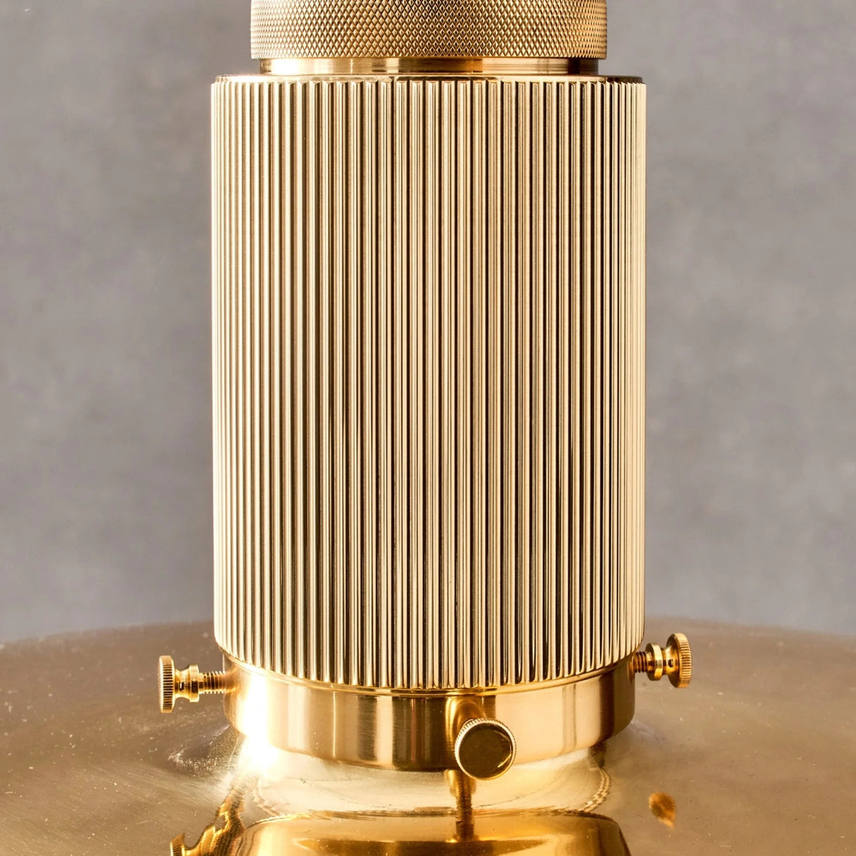 Oscar Counterweight Pendant Lamp