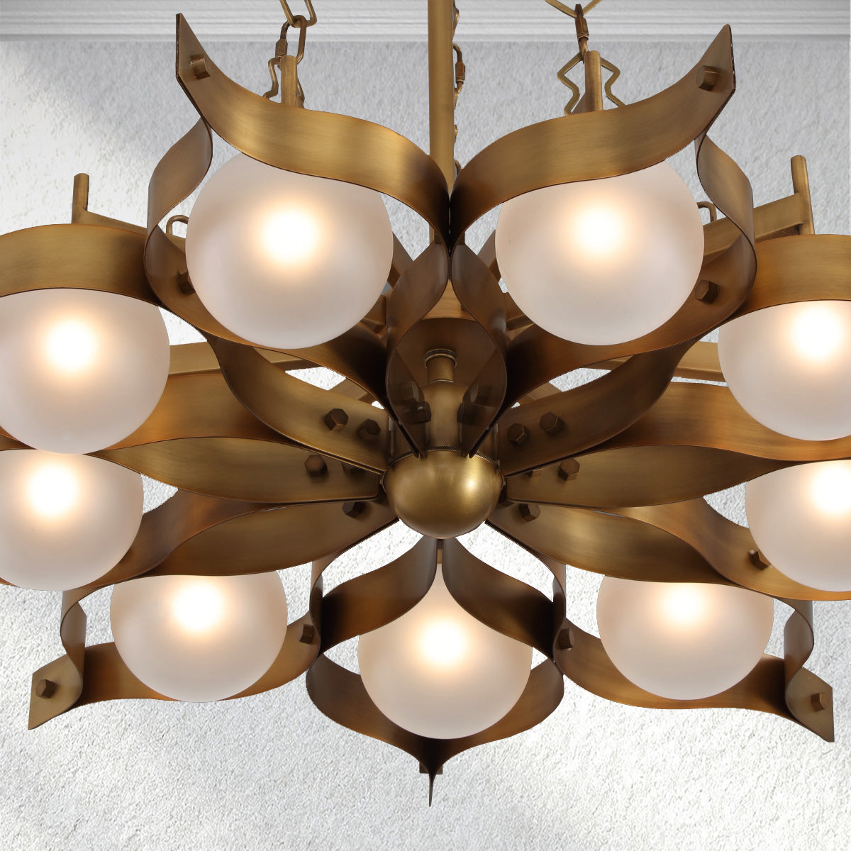 Furnviro Decolume Chandelier