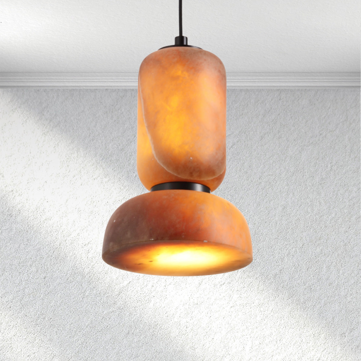 Halo Eterna Vertical Alabaster Pendant