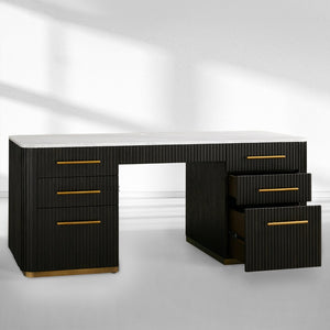 FinRegal Executive Desk