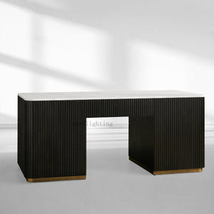 FinRegal Executive Desk