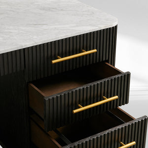 FinRegal Executive Desk