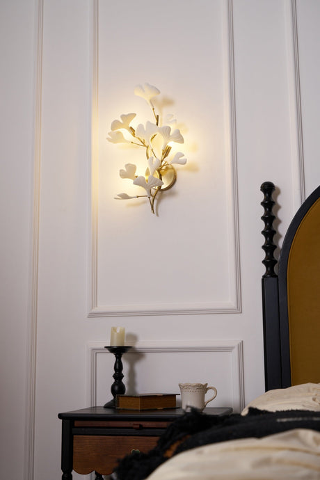 Gingko Wall Lamp