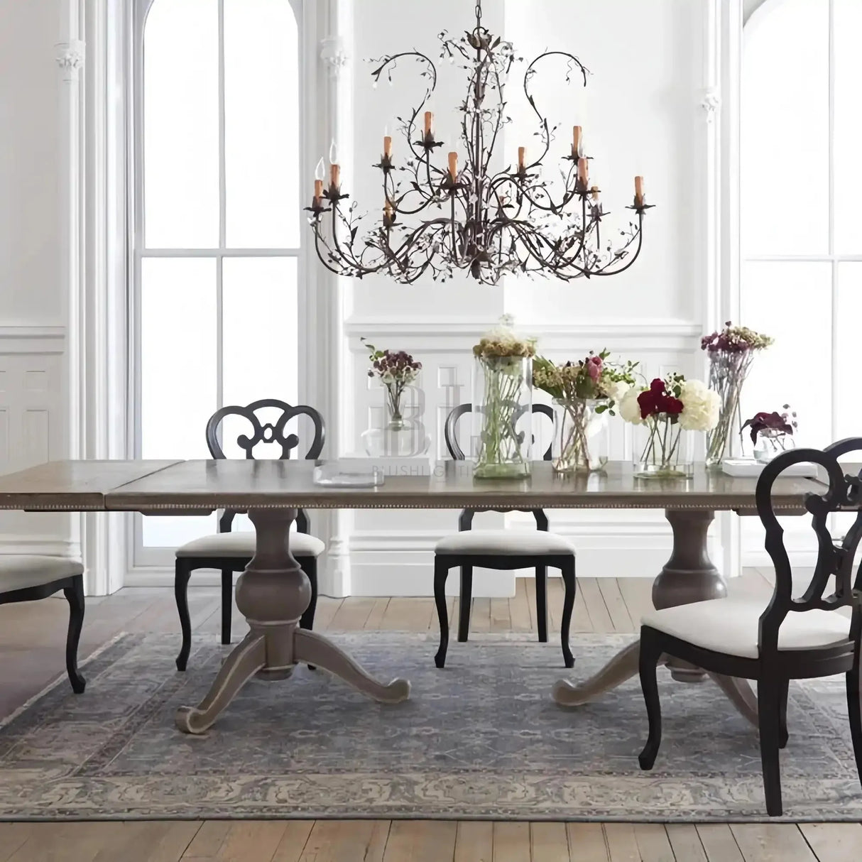 Gothic Claudette 12-Light Round Chandelier