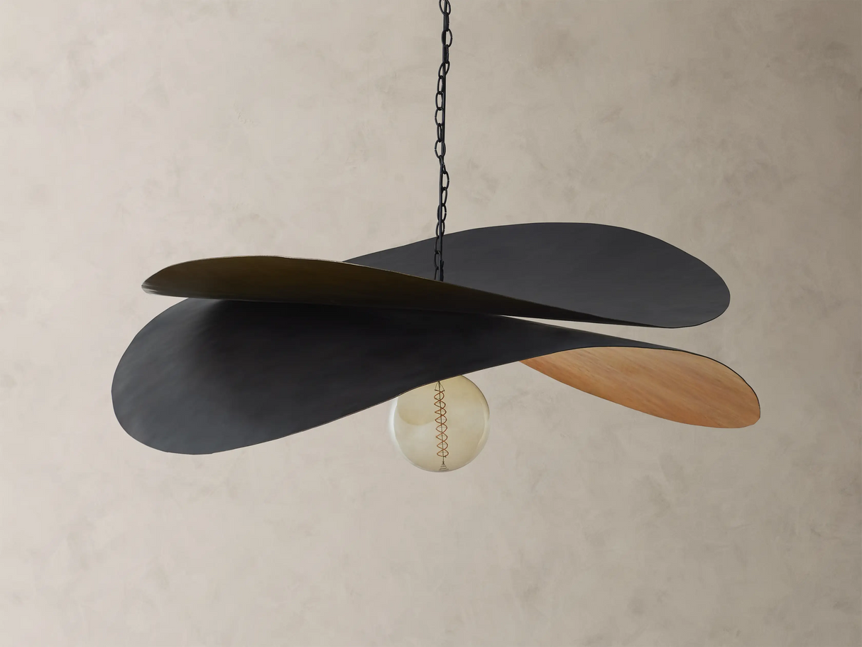 Fria Curved Pendant